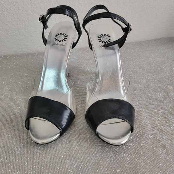 Yellow Box Bermuda Black and Clear Wedge Sandals - Picture 4 of 8